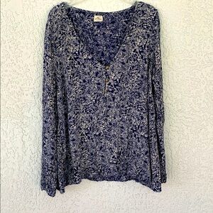 O’Neill Floral Blue Top long sleeves size L
